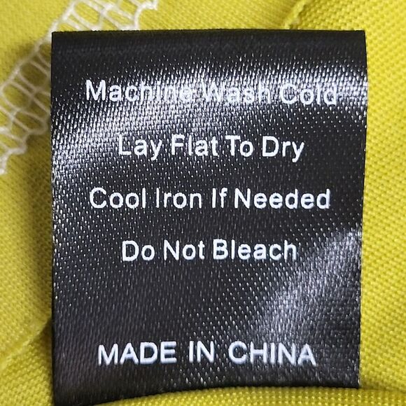 NEW POL Relaxed Fit Green T-Shirt | V-Neck Pocket Silky Comfy | Oversized Small - Picture 14 of 14